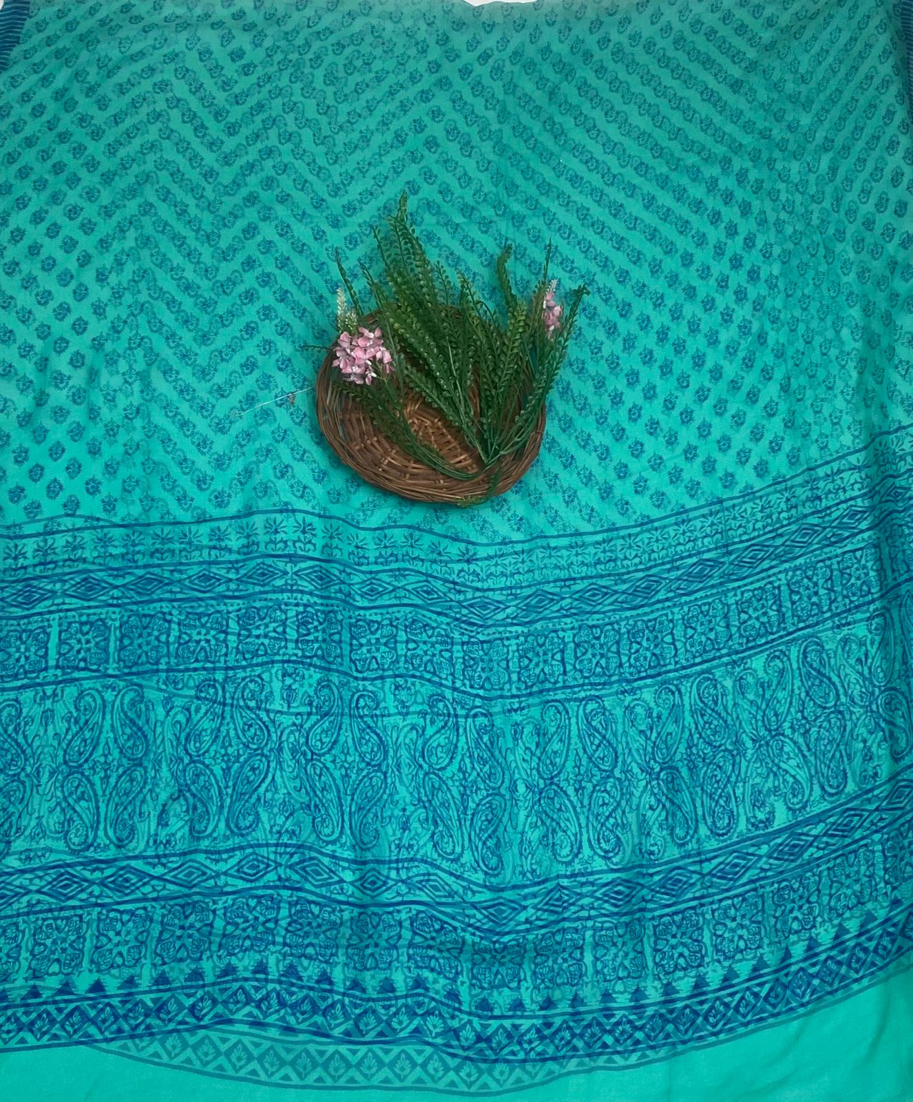 Crepe Sea Green Suit Fabric / Phoolon Ka Ghar