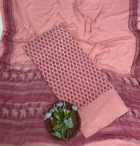 Crepe Light Pink Suit Fabric / Phoolon Ka Ghar