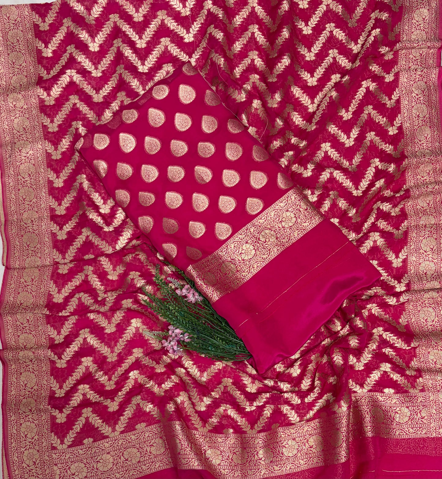 Banarasi Khaddi Georgette Hot Pink Suit Fabric / Banarasi Baithak