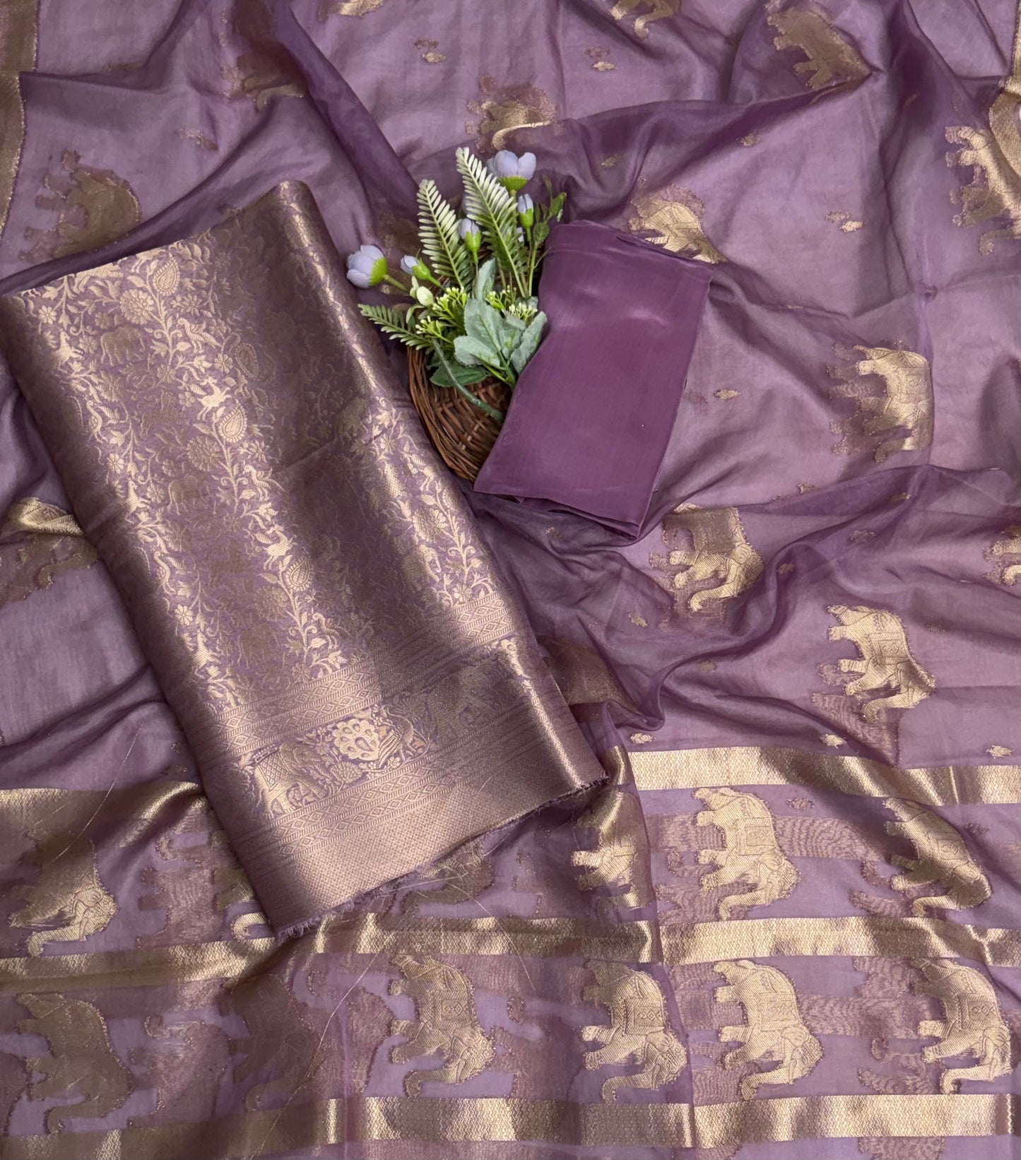 Brocade Lilac Suit Fabric / Banarasi Baithak
