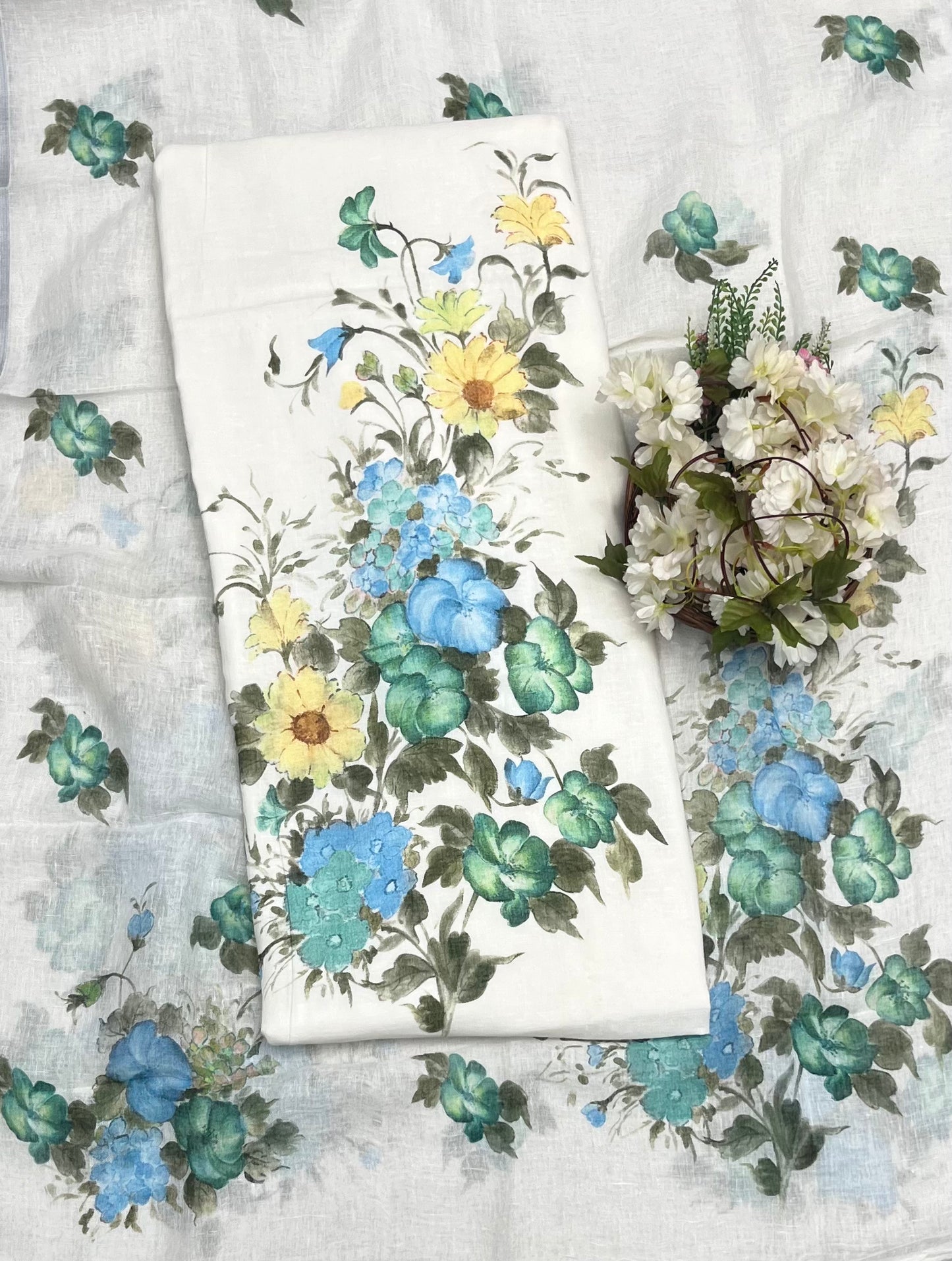 CKC 653 Linen White With Blue Suit Fabric/ CKC Linen Suits