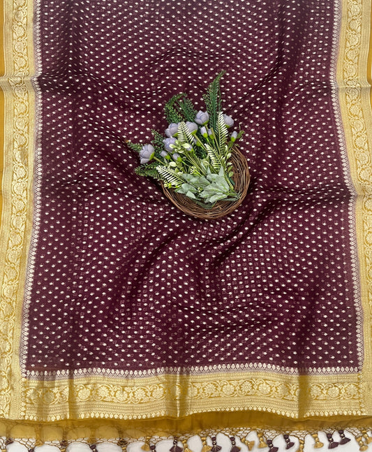289C Pure Mul Cotton Dark Green With Red Suit Fabric / CKC Mul Cotton
