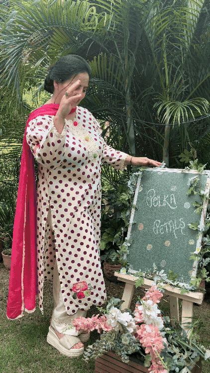 Cotton Cream With Yellow Stitched Suit / Polka Petals