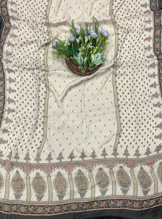 297C Crepe Beige With Black Suit Fabric / CKC Crepe Suits