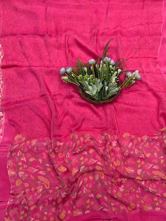 470A Crepe Pink Suit Fabric / CKC Crepe Suits