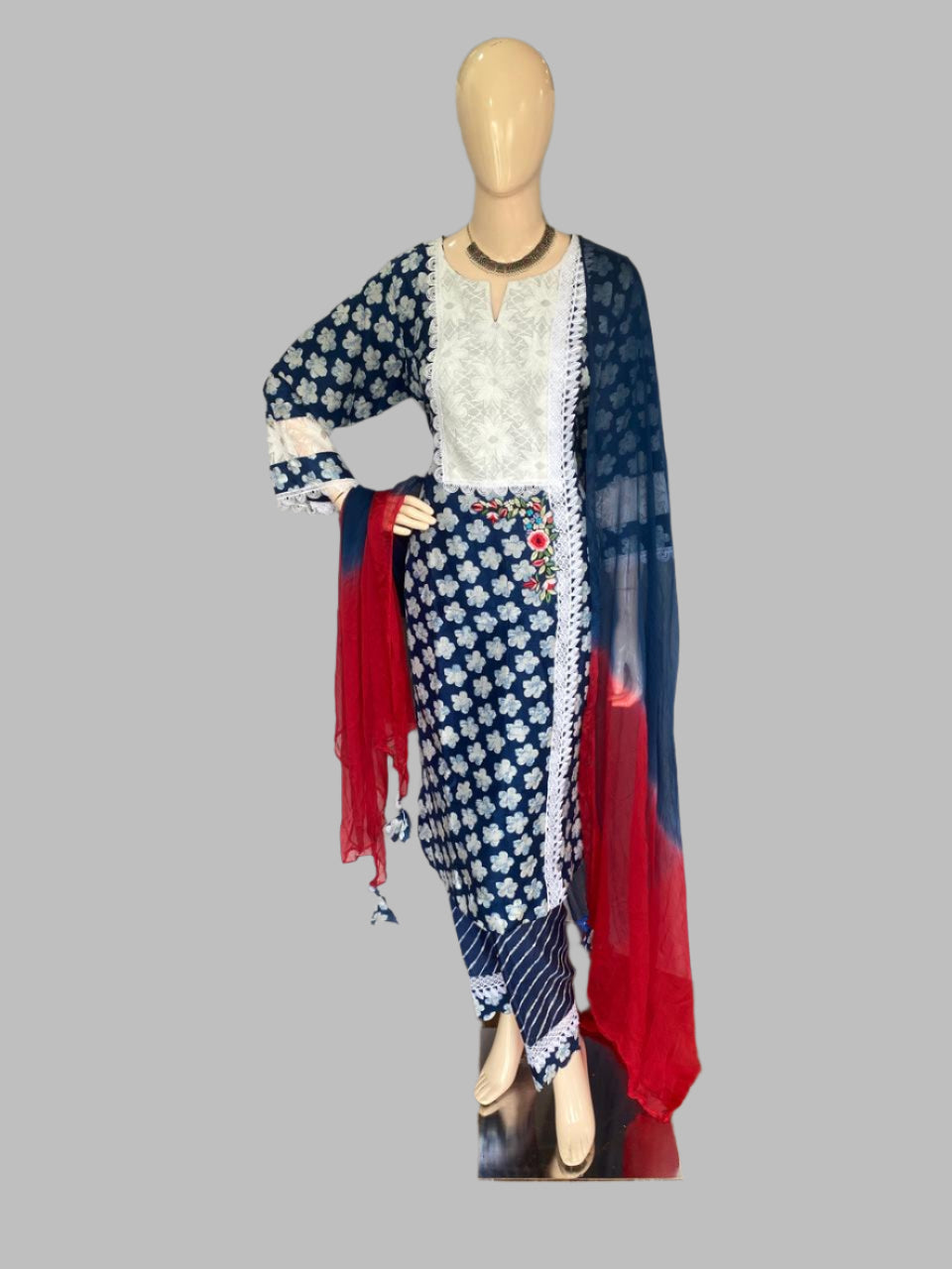 Muslin Navy Blue Suit Fabric / Blue Pansy