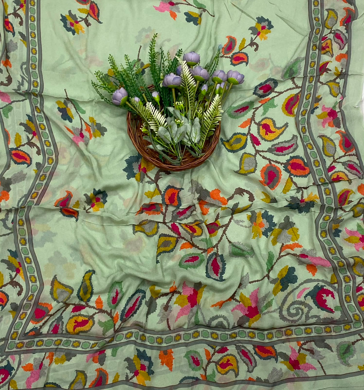 396C Crepe Light Green Suit Fabric / CKC Crepe Suits