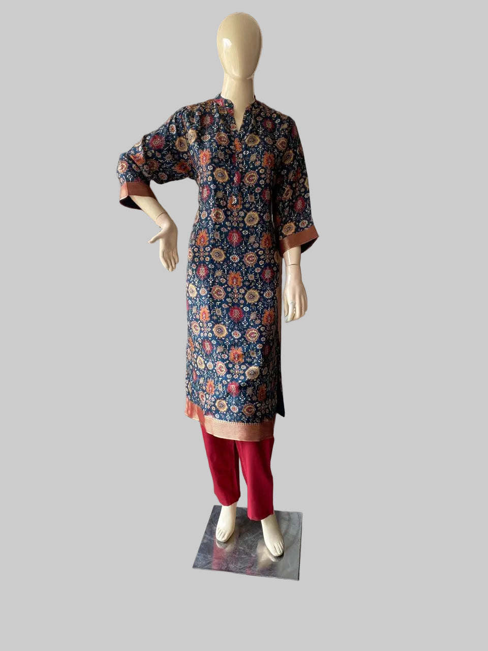 960D Tassar Silk Navy Blue Stitched Suit / CKC Stitched Suits