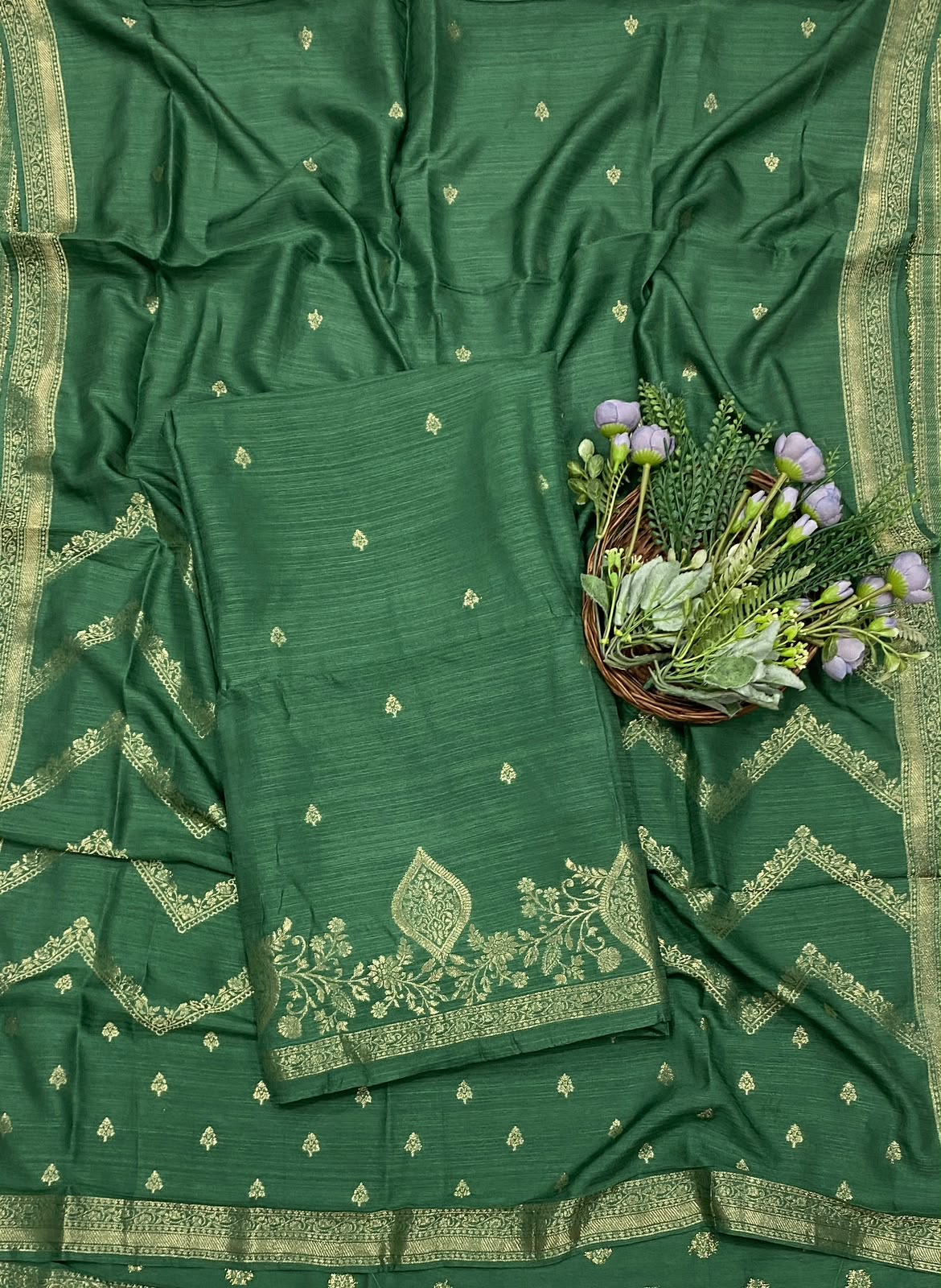 922D Banarasi Silk Dark Green Suit Fabric / CKC Banarasi Edit