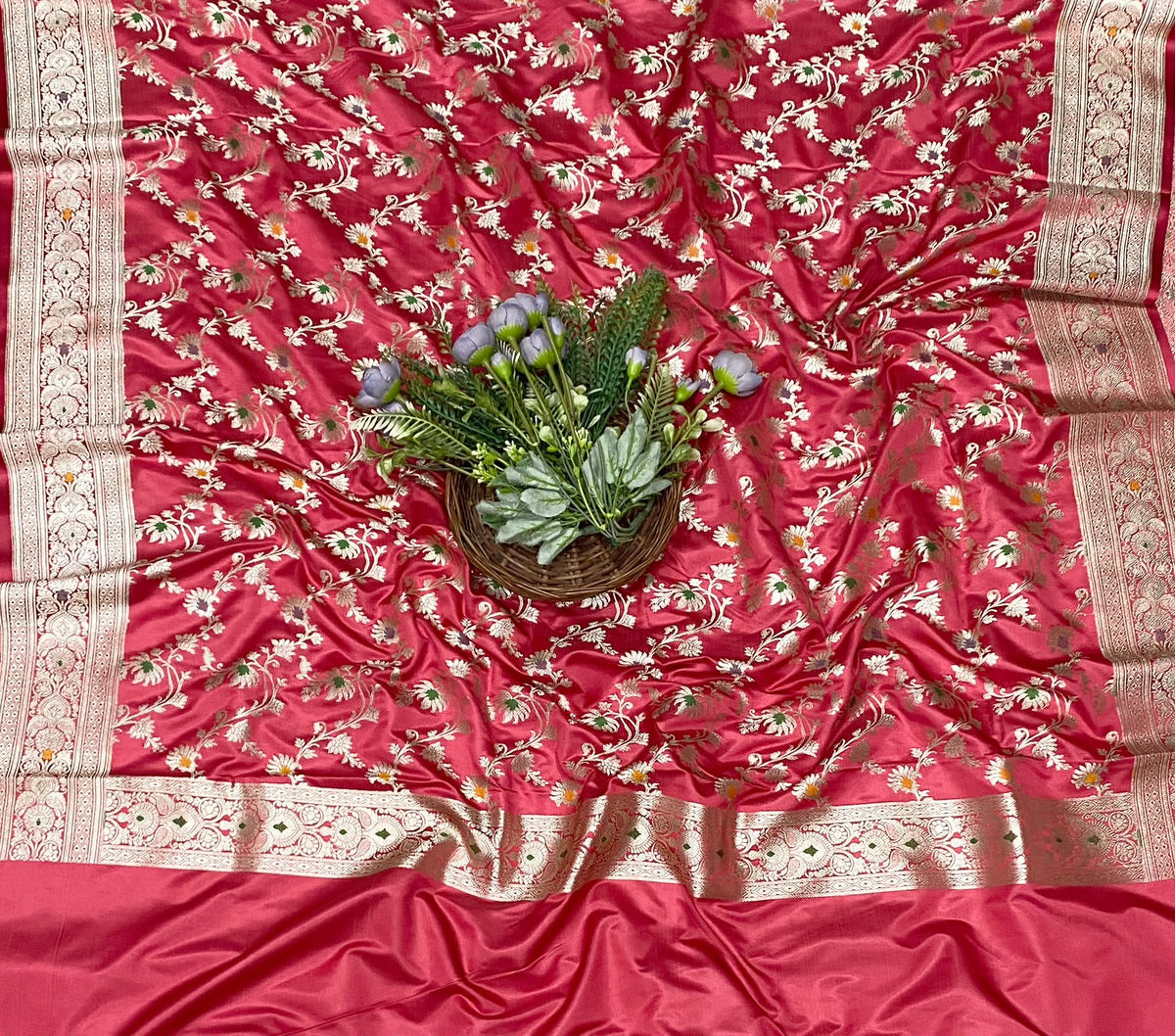 972D Banarasi Silk Magenta Suit Fabric / CKC Banarasi Edit