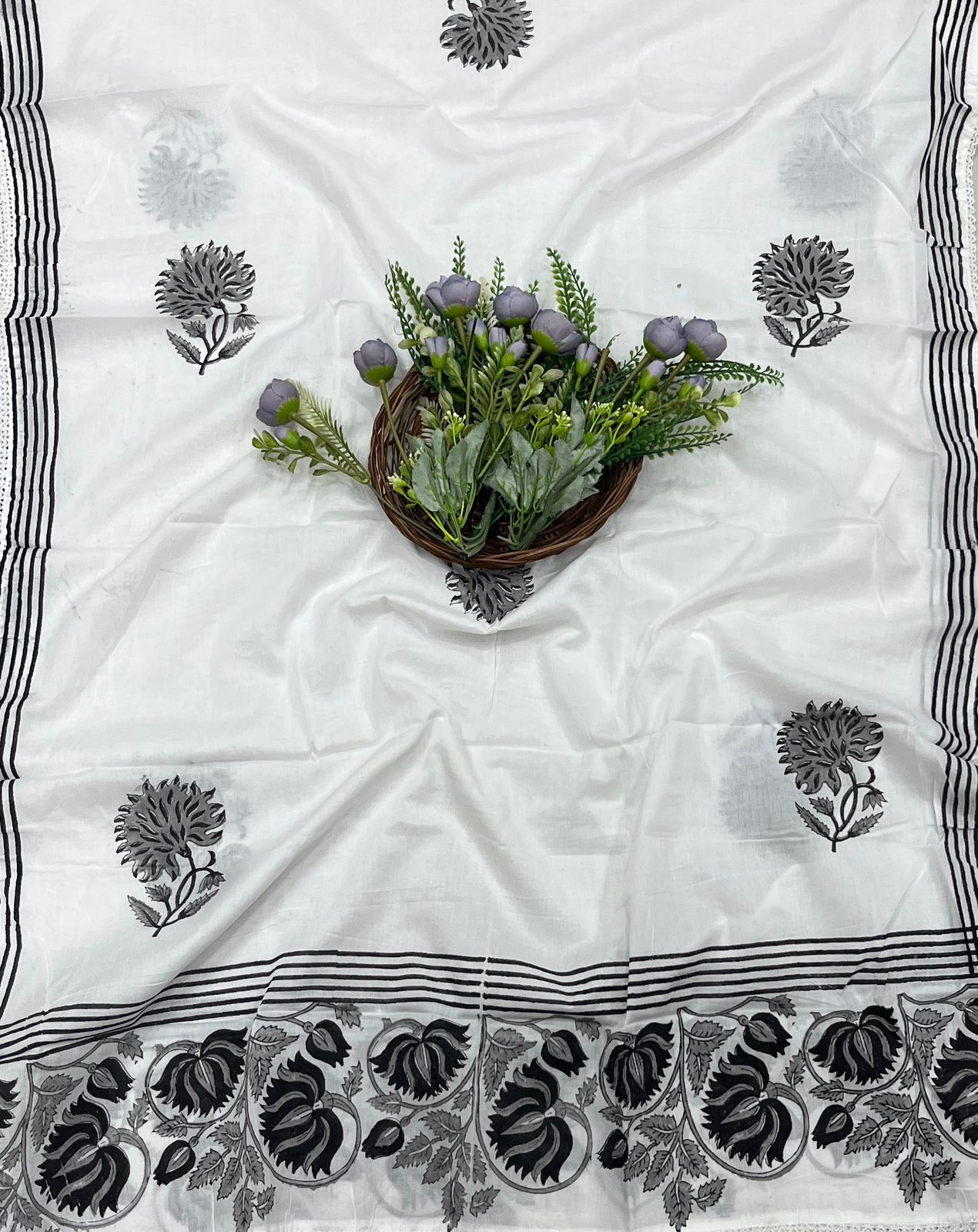 18B Cotton White With Black Suit Fabric / CKC Cotton Bazaar
