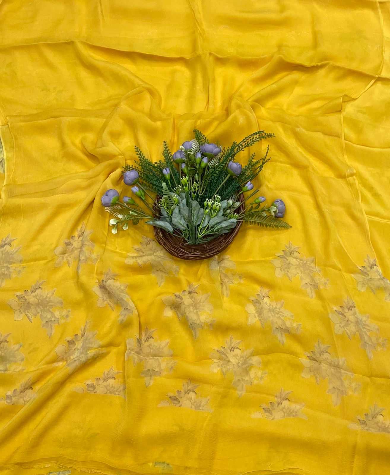 170B Crepe Light Yellow Suit Fabric / CKC Crepe Suits