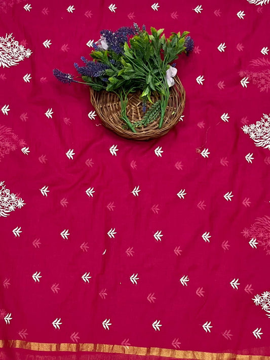 क्रेप गुलाबी सूट संग्रह / हाथ से पेंट किए गए सूट