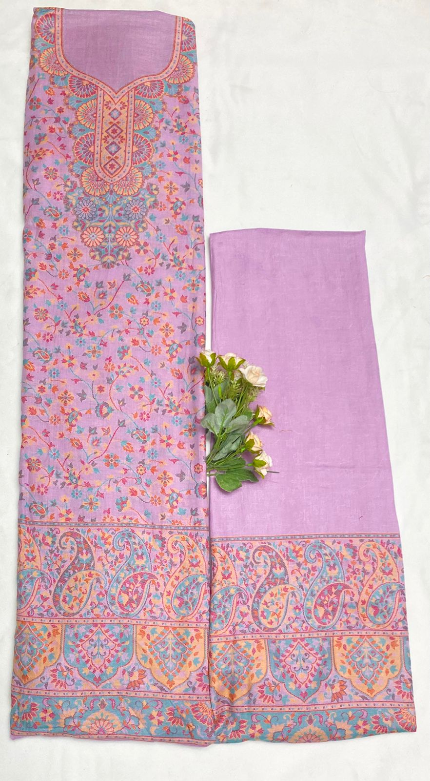 Cotton Lilac Suit Fabric / Cotton Kani