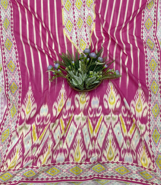 405B Cotton Cream With Megenta Suit Fabric / CKC Cotton Bazaar