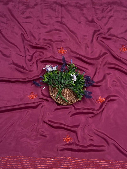 क्रेप गुलाबी सूट संग्रह / हाथ से पेंट किए गए सूट