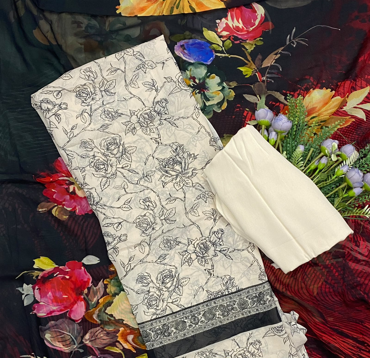783D GEORGETTE OFF WHITE SUIT FABRIC / CKC GEORGETTE SUITS
