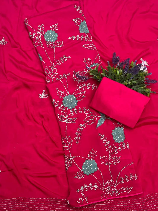 क्रेप गुलाबी सूट संग्रह / हाथ से पेंट किए गए सूट