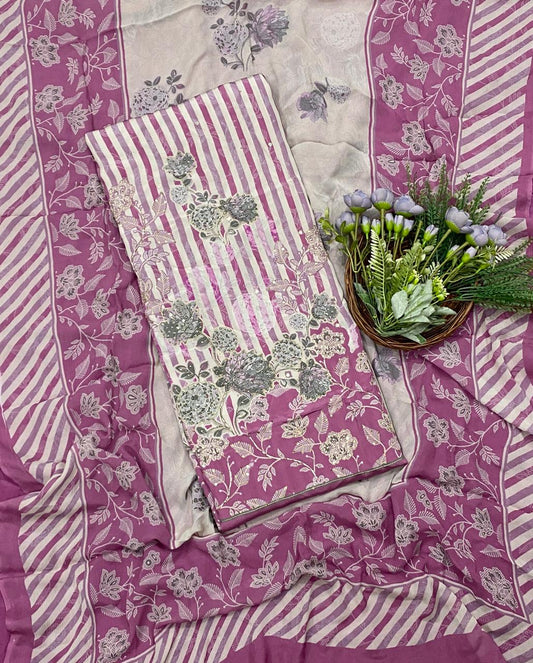 816D CREPE OFF WHITE WITH PINK SUIT / CKC CREPE SUITS