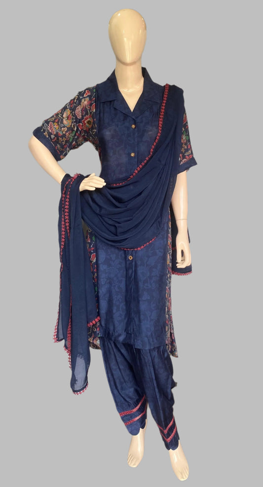 Muslin Navy Blue Stitched Suit / Panel Design
