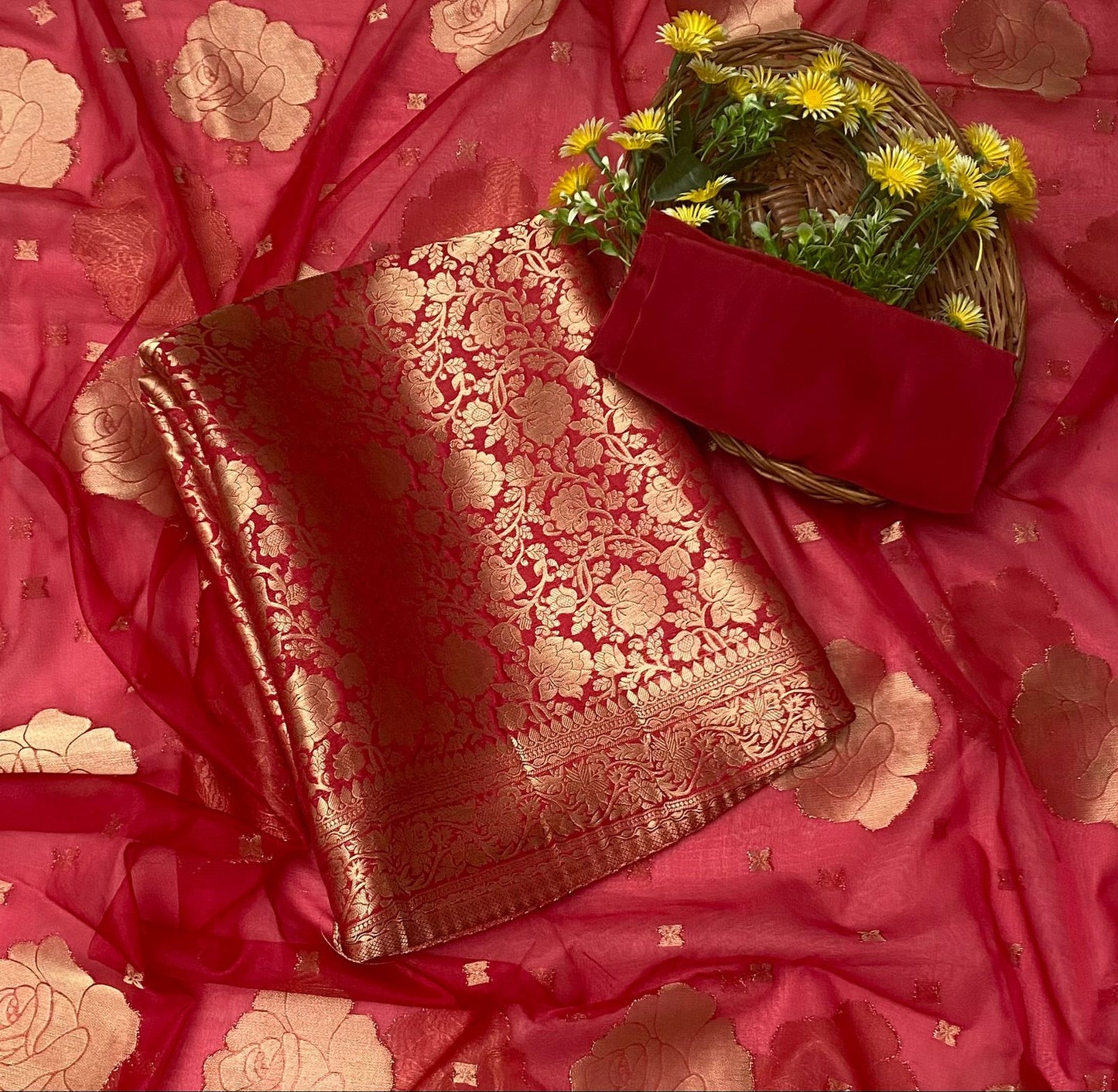 जॉर्जेट सी ग्रीन सूट फ़ैब्रिक / ईज़ी ब्रीज़ी PT-3