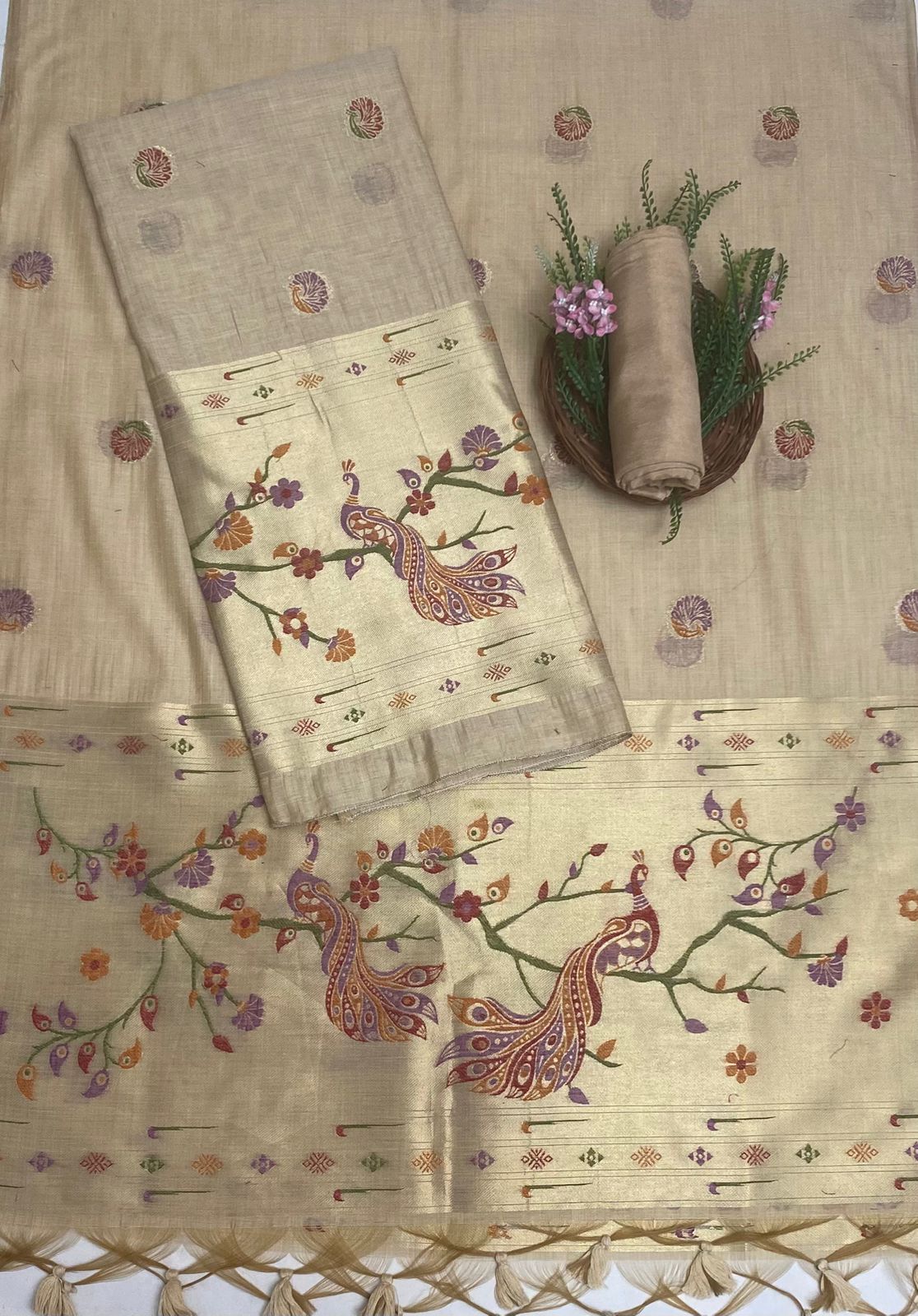 Jamdani Skin Beige Suit Fabric / Jamdani Suits