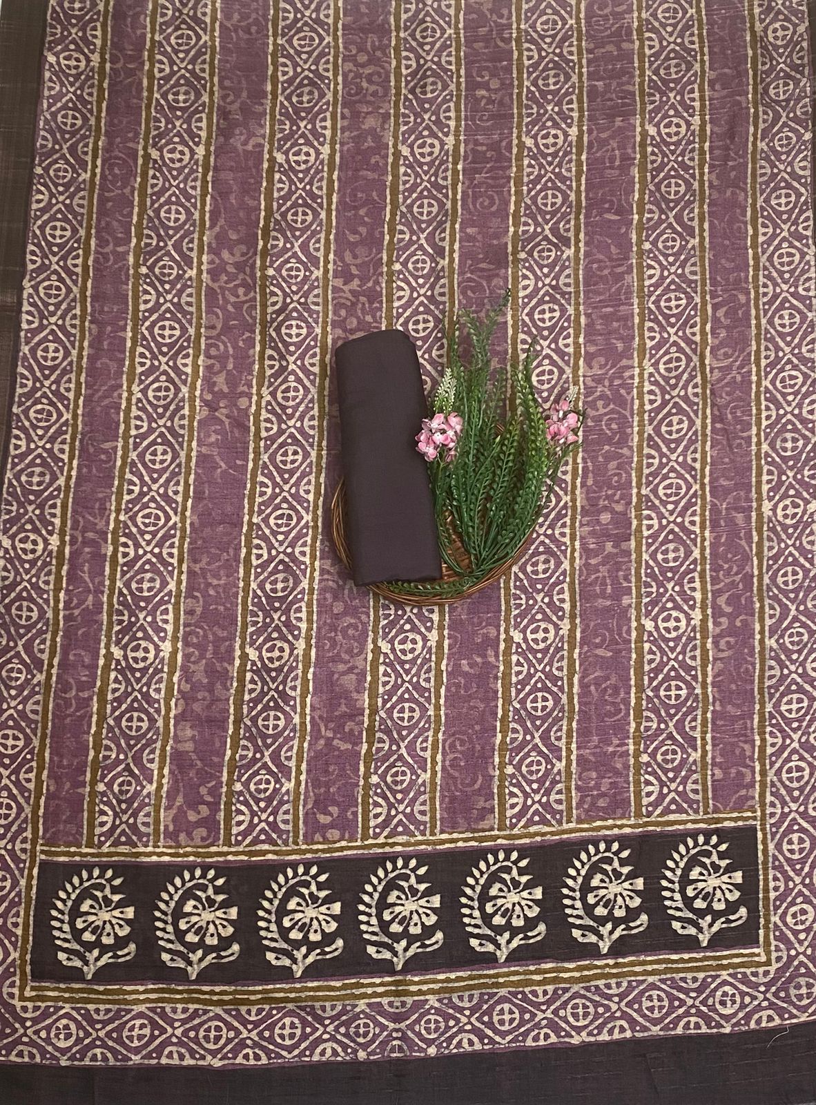 Tassar Lilac Suit Fabric / Tassar Suits