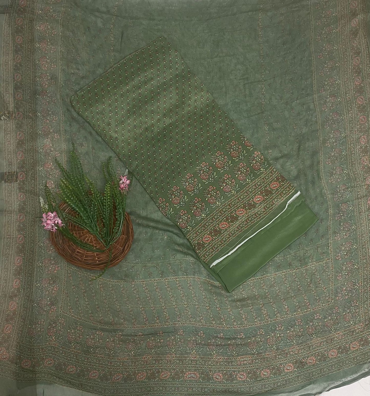 Crepe Mehndi Green Suit Fabric / Phoolon Ka Ghar
