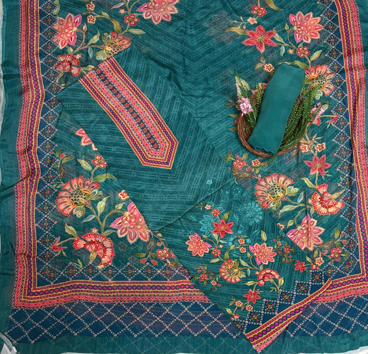 Crepe Peacock Green Suit Fabric / Phoolon Ka Ghar