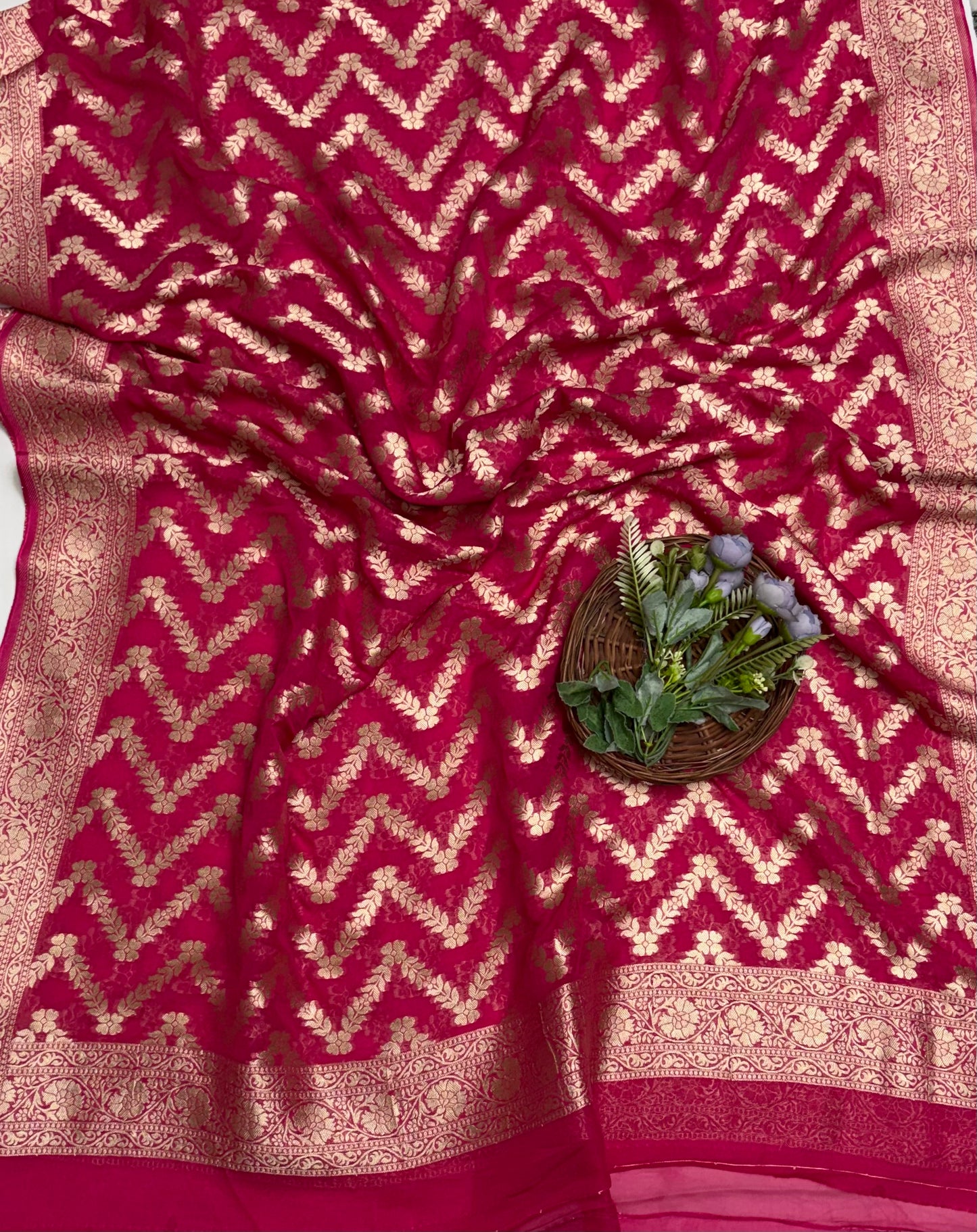 Georgette Banarasi Magenta Suit Fabric / Banarasi Baithak