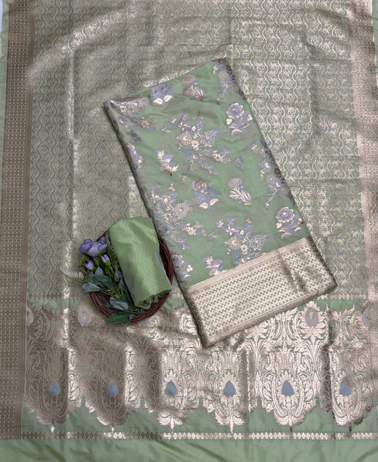 Banarasi Silk Green Suit Fabric / Banarasi Baithak
