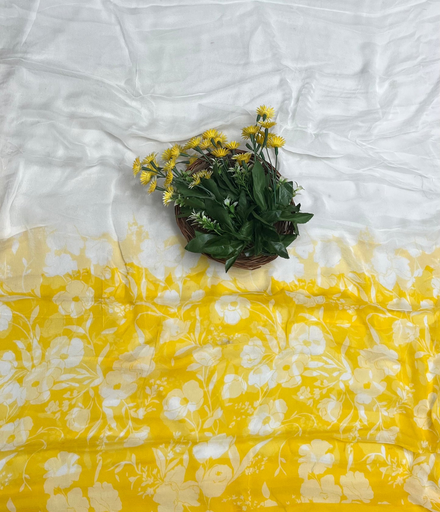 सेल्फ शिमर बेज सूट फ़ैब्रिक / समर एलिगेंस