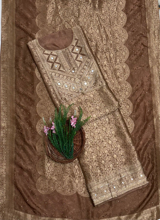 चिनॉन क्रेप ग्रे सूट फैब्रिक / फूलों का घर
