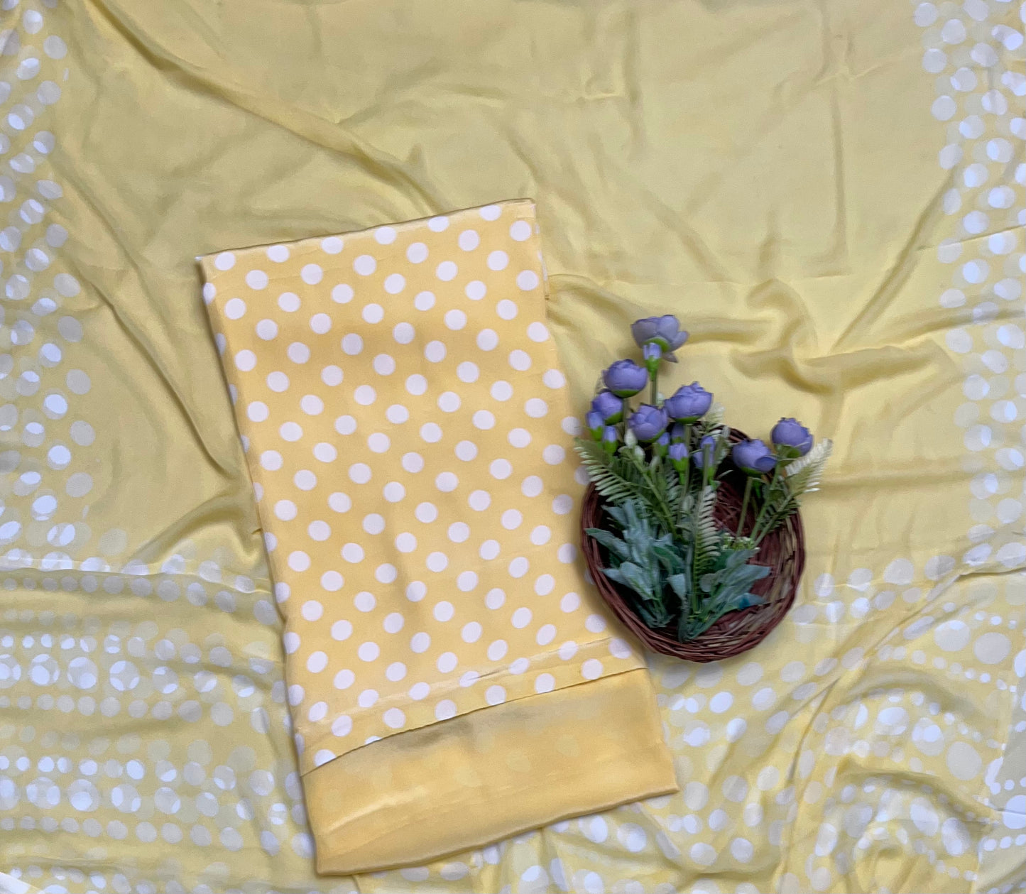 474A Crepe Polka Dot Light Yellow Suit Fabric / CKC Polka Story