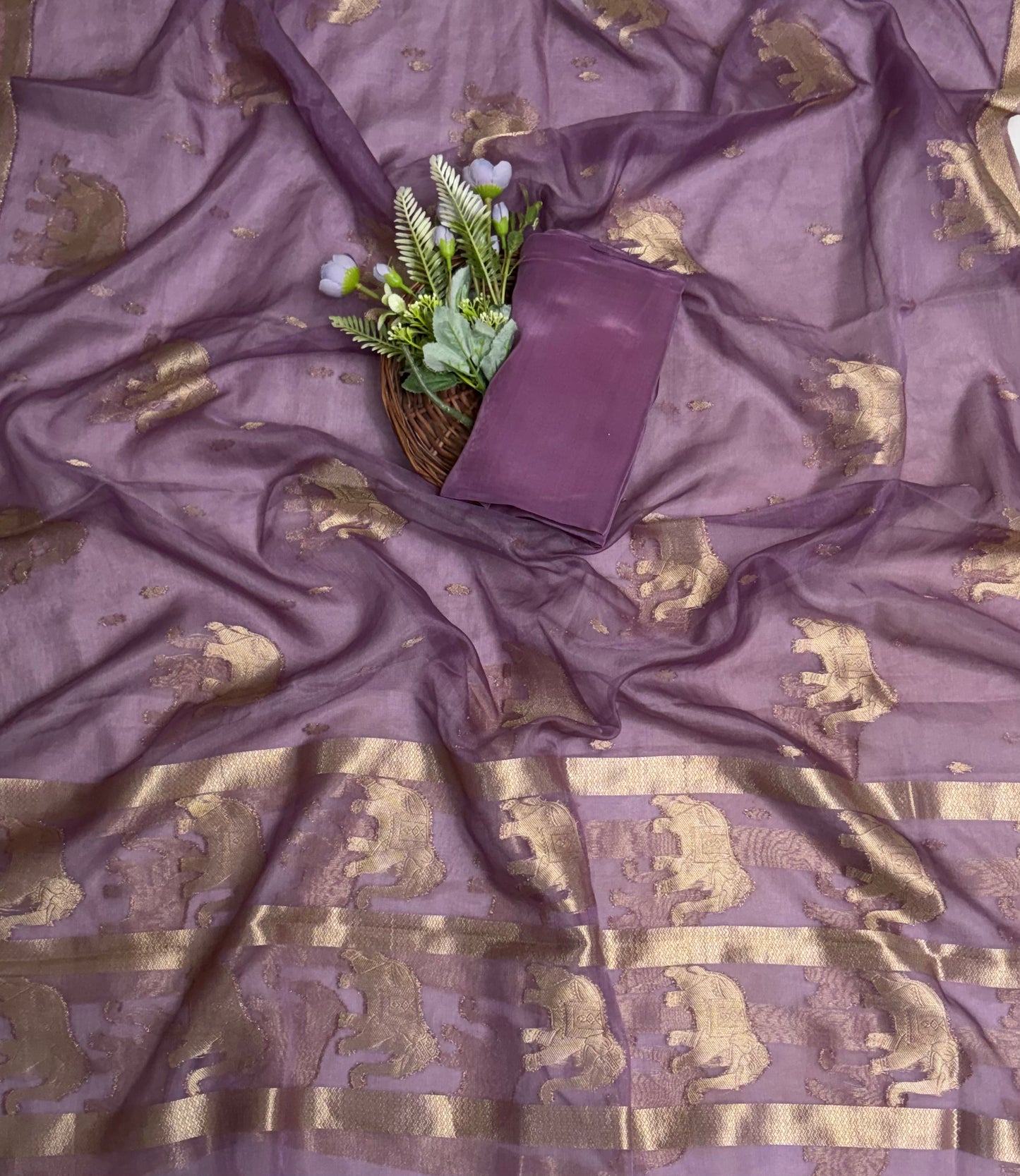 Brocade Lilac Suit Fabric / Banarasi Baithak