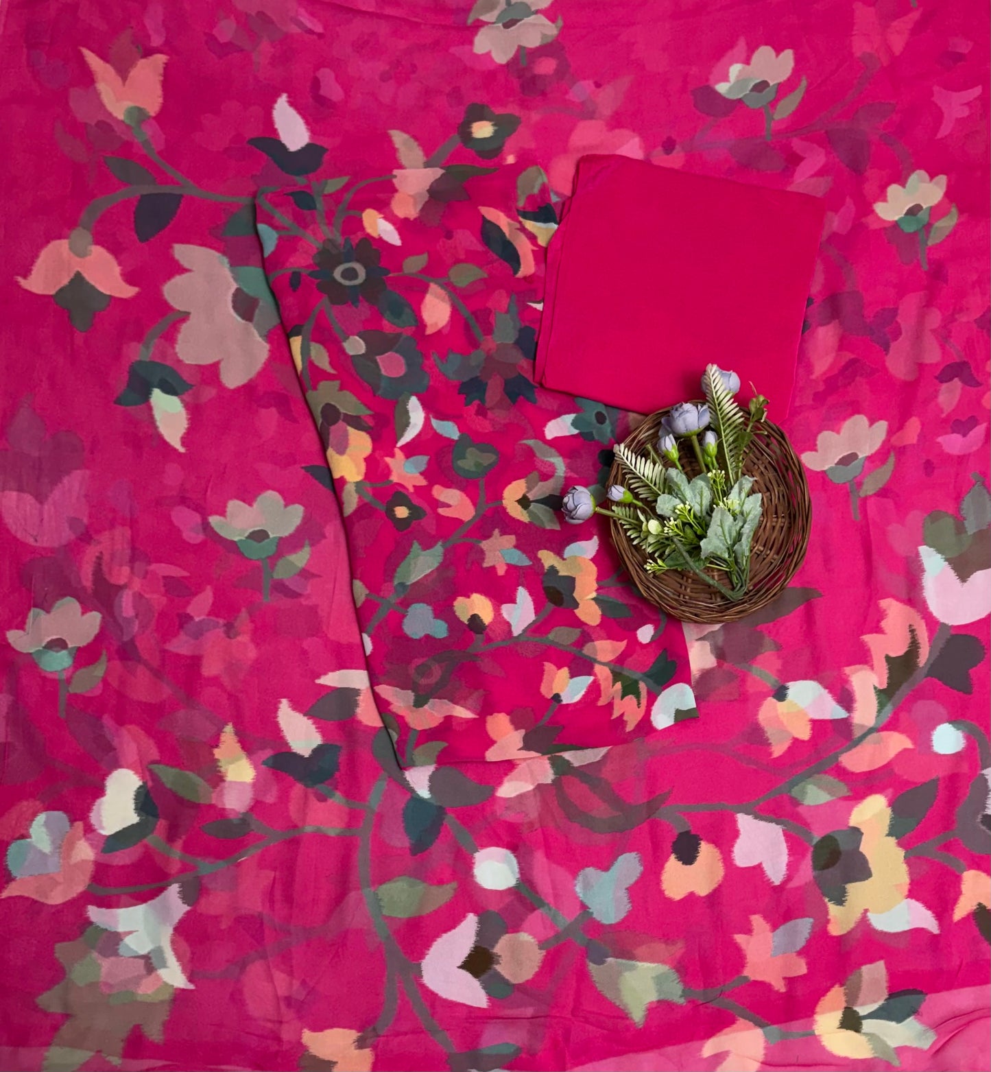 क्रेप स्किन विद ब्लैक सूट फ़ैब्रिक/ समर मार्केट कलेक्शन