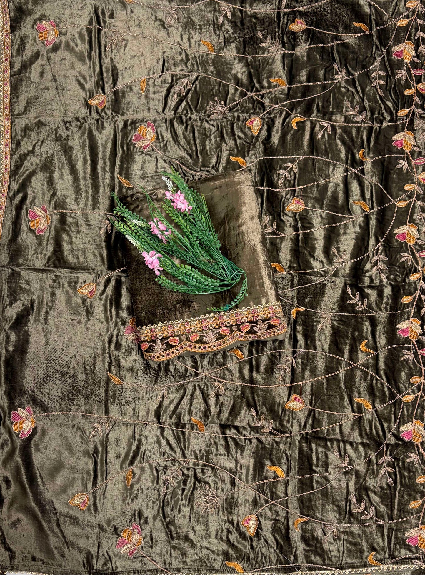 Velvet Mehndi Green Suit Fabric / Velvet Suits