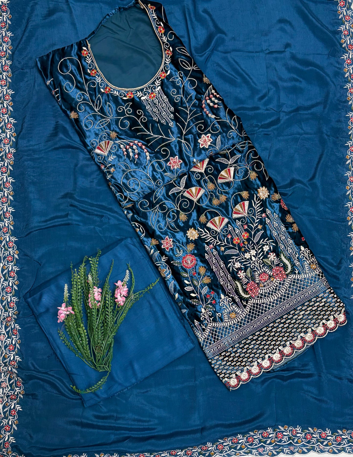 Velvet Navy Blue Suit Fabric / Velvet Suits