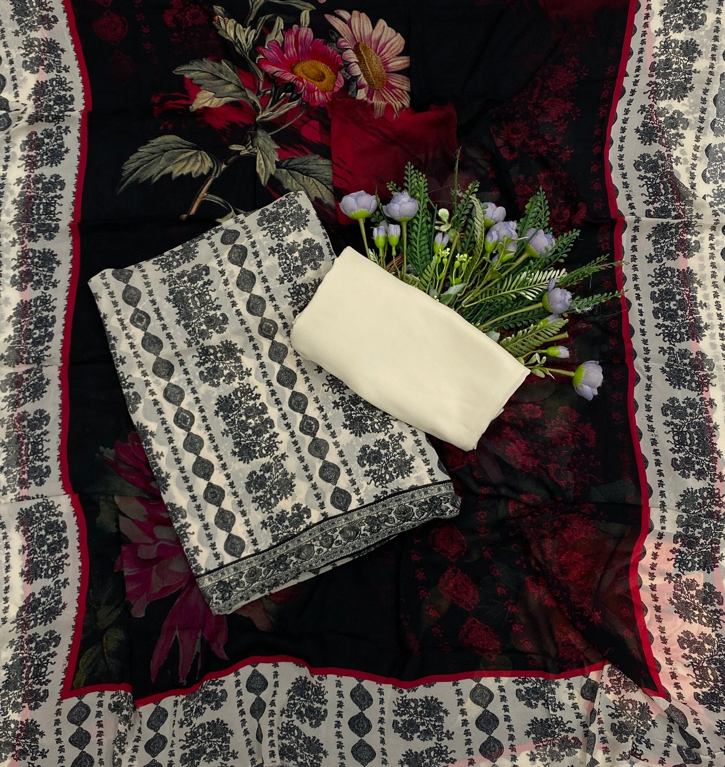 732B Georgette Black And Cream Suit Fabric / CKC Georgette Suits