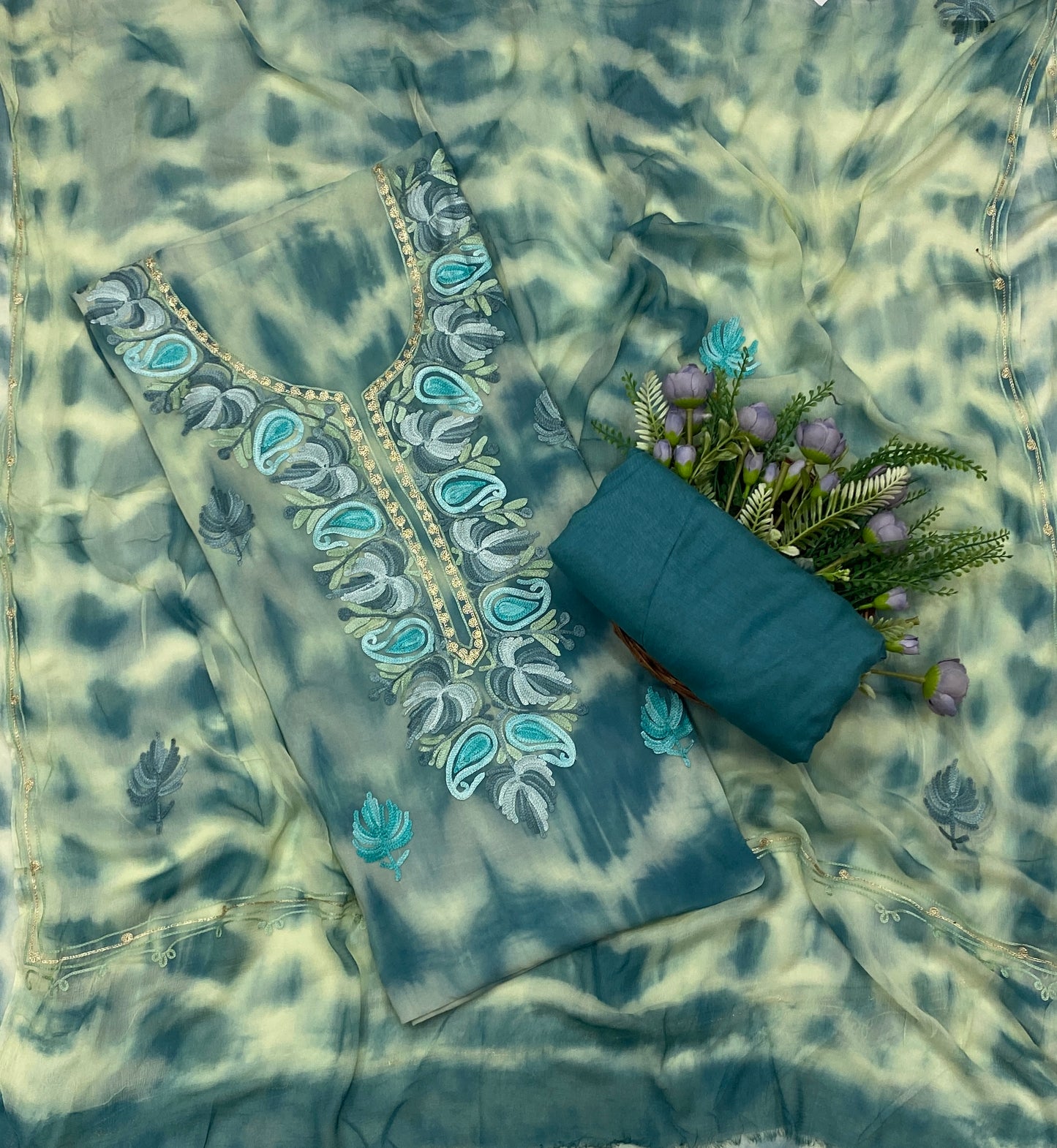 97C Georgette Aari Teal Green With Cream Suit Fabric / CKC Georgette Suits