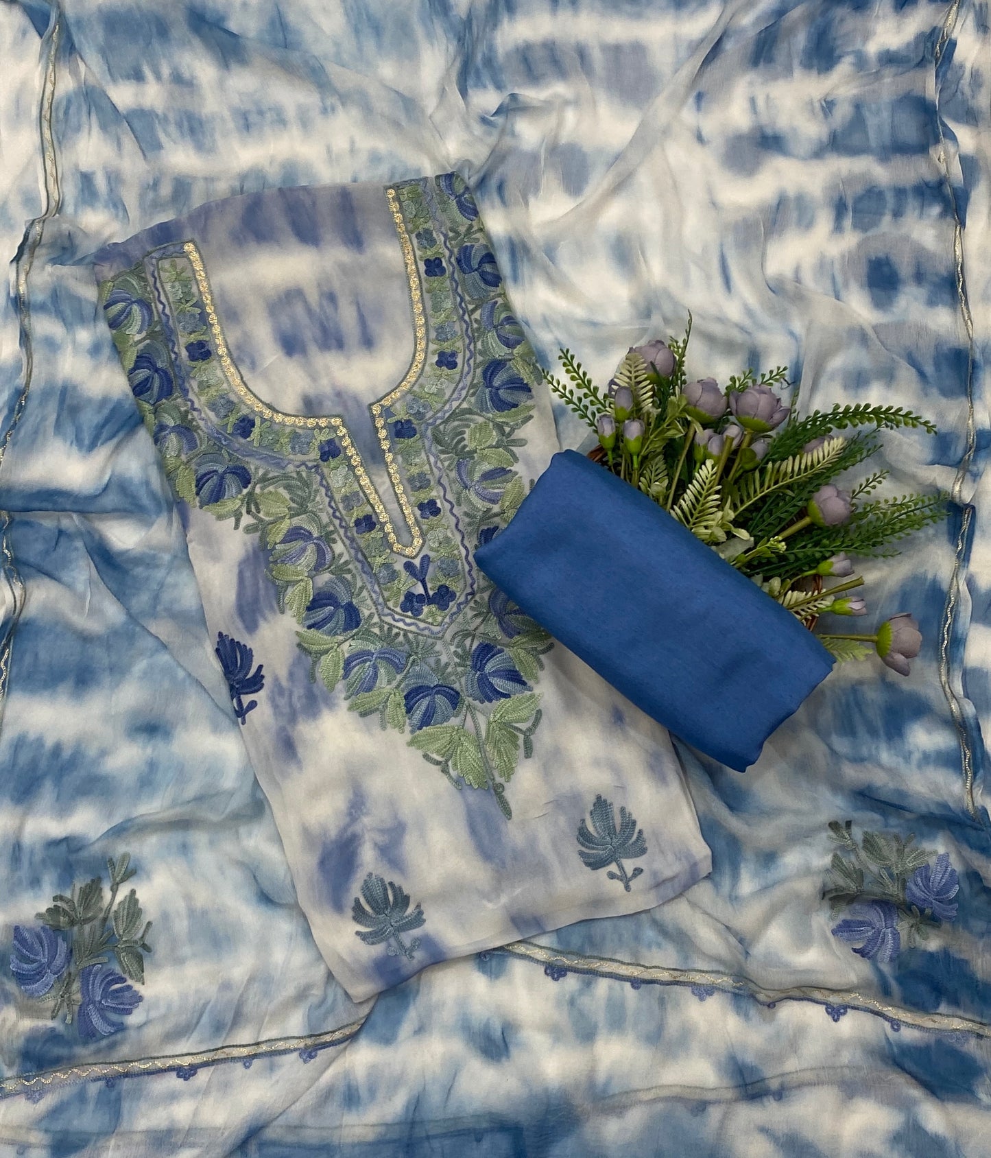 108C Georgette Aari Cream With Navy Blue Fabric / CKC Georgette Suits