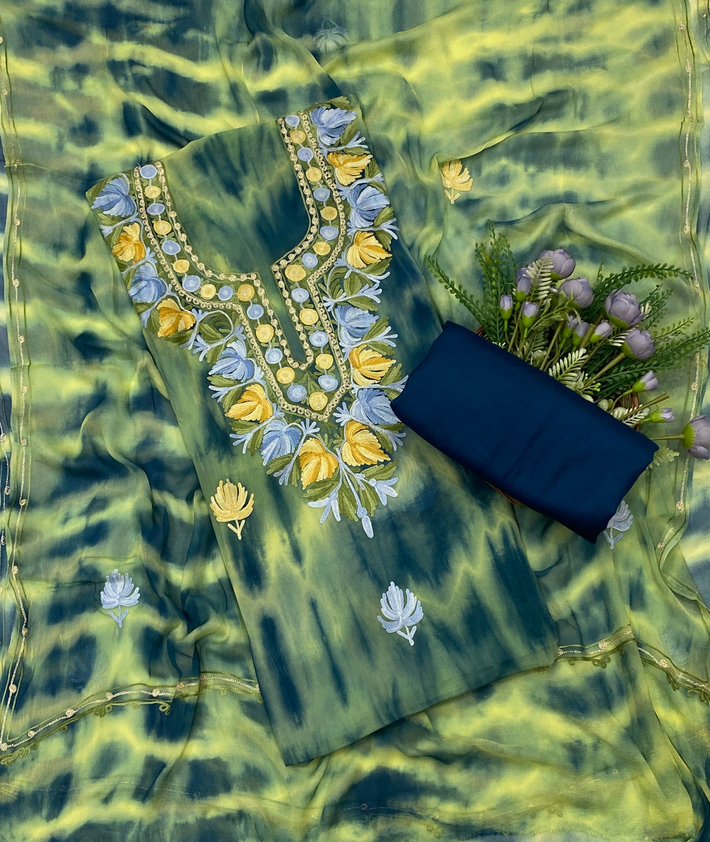 115C Georgette Aari Navy Blue With Lemon Yellow Fabric / CKC Georgette Suits
