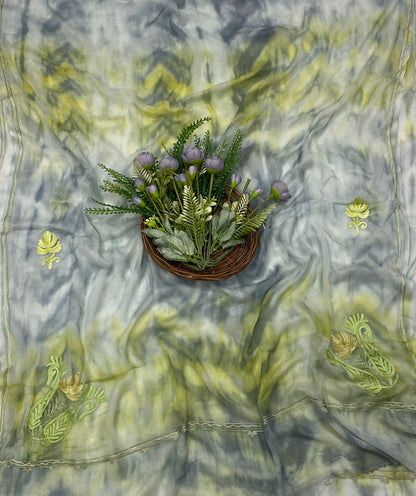 119C Georgette Aari Green With Grey Fabric / CKC Georgette Suits