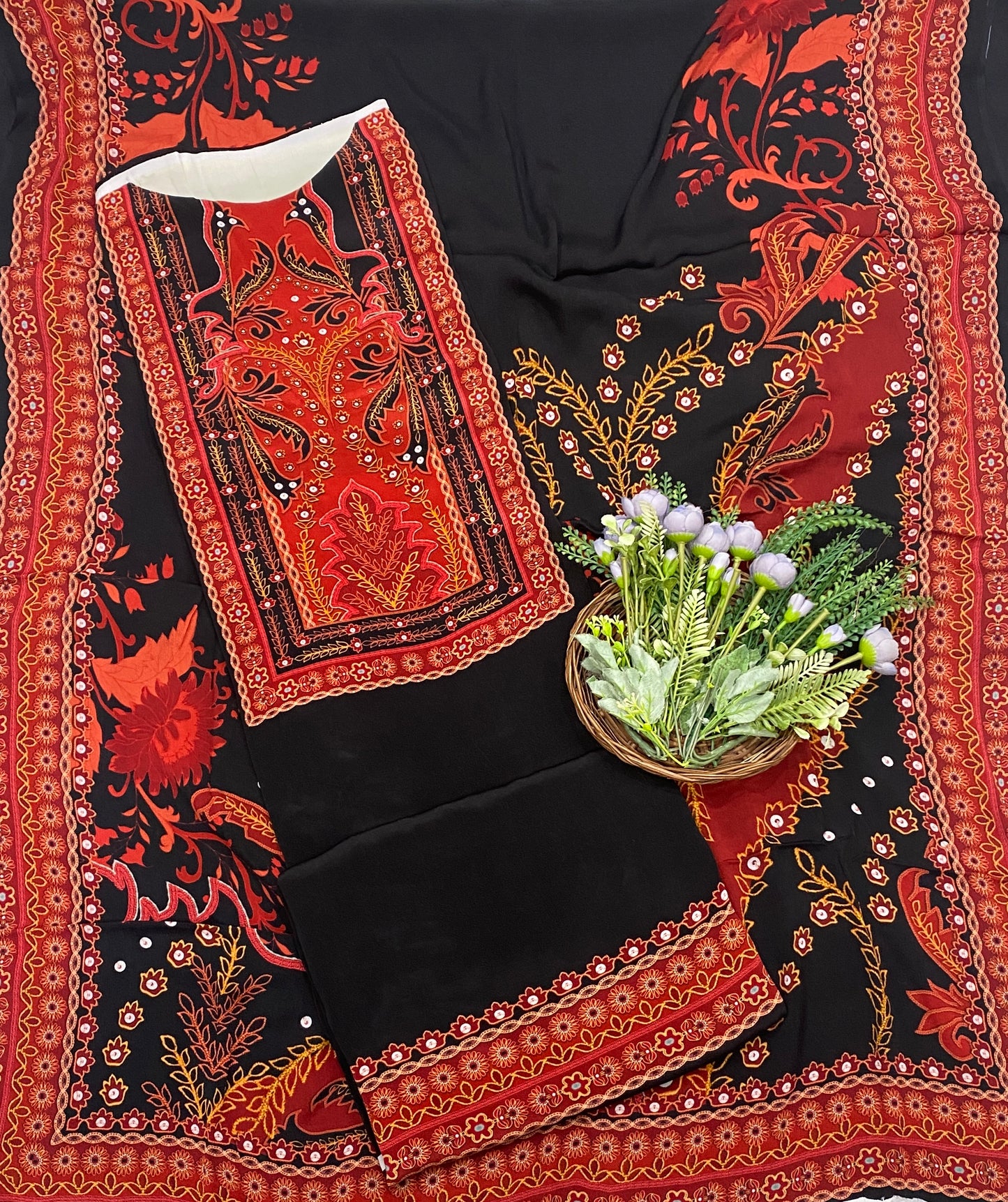 145C Crepe Black With Red Suit Fabric / CKC Crepe Suits