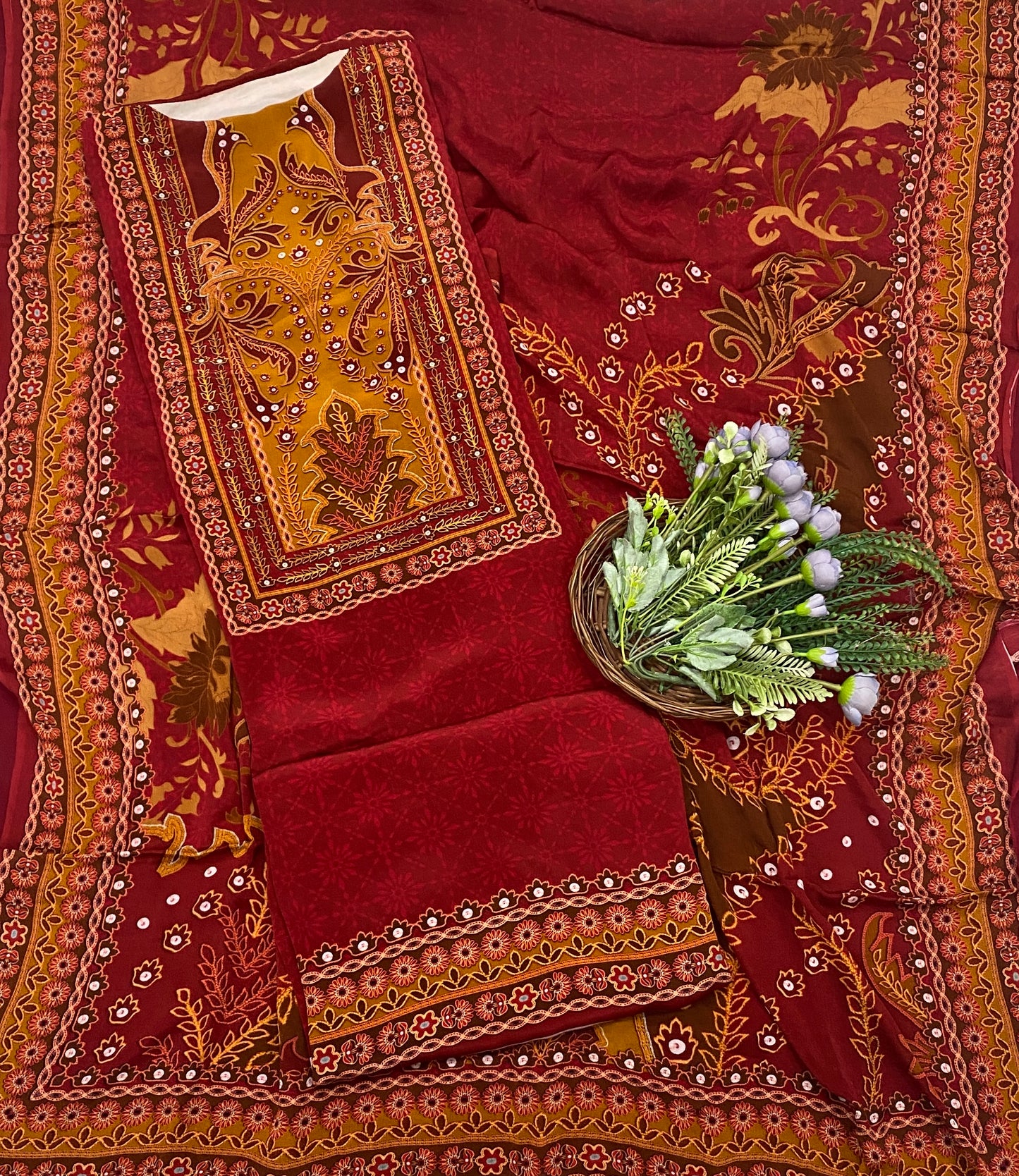 142C Crepe Red With Mustard Suit Fabric / CKC Crepe Suits