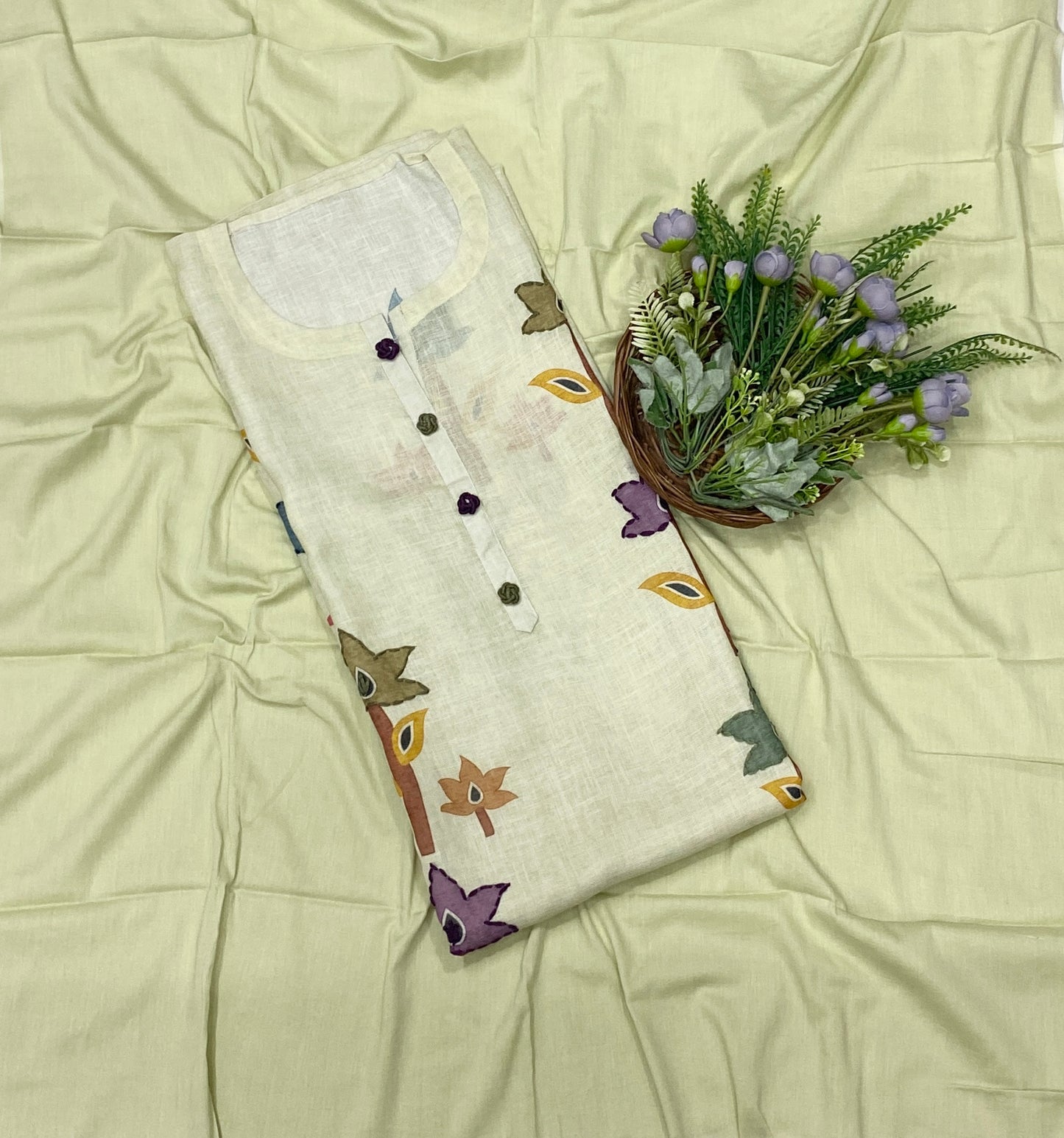 666C Linen Light Pista Green Suit Fabric/ CKC Mul Cotton