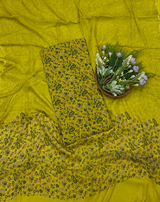262C Crepe Greenish Yellow Suit Fabric / CKC Crepe Suits