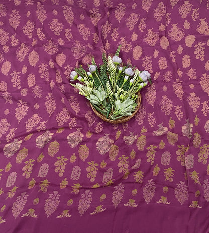 257C Crepe Wine Suit Fabric / CKC Crepe Suits