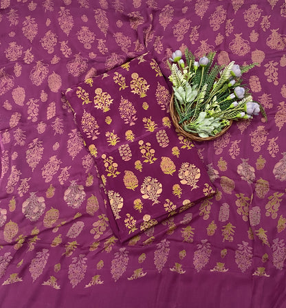 257C Crepe Wine Suit Fabric / CKC Crepe Suits