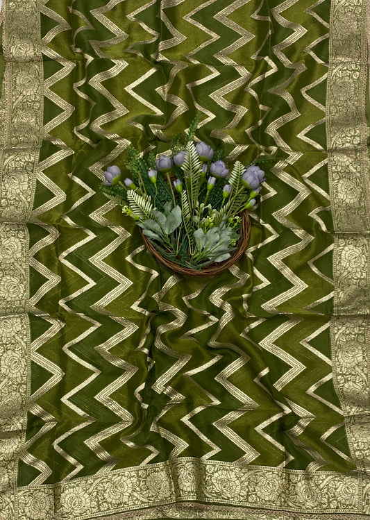 242C Silk Mauve With Green  Suit Fabric / CKC Partywear Collection
